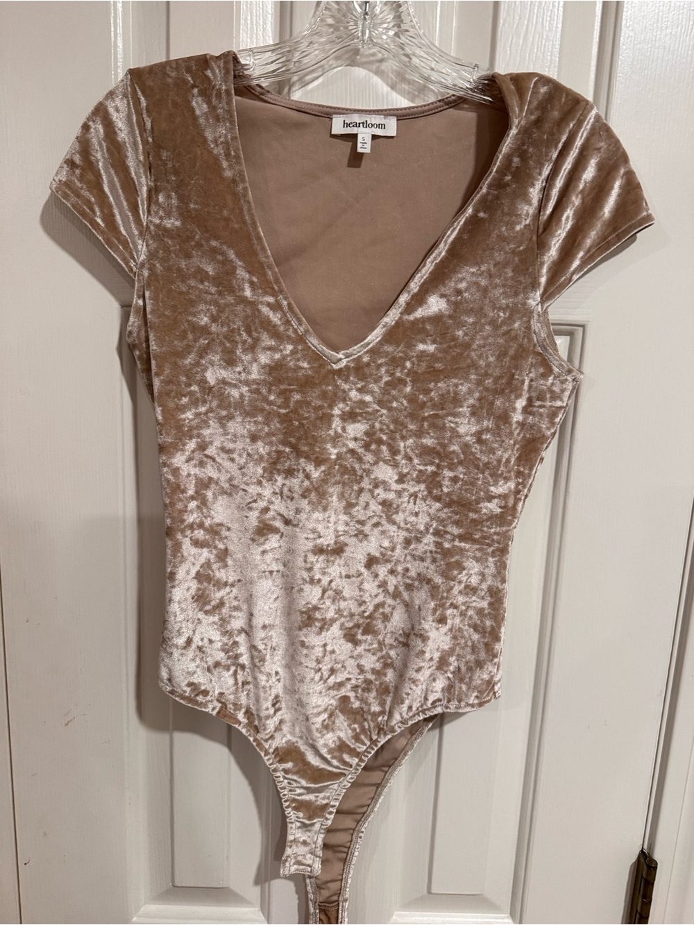 Heartloom Champagne Velvet Bodysuit Size Small